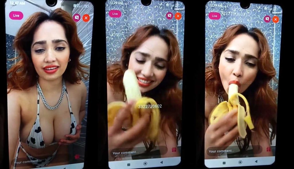 Aditi Mistry Nude Accidently Panty Slip on Live