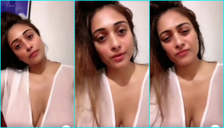 Supermodel Satarupa Pyne aka Nefertiti Hot Cleavage Show on Tango Live